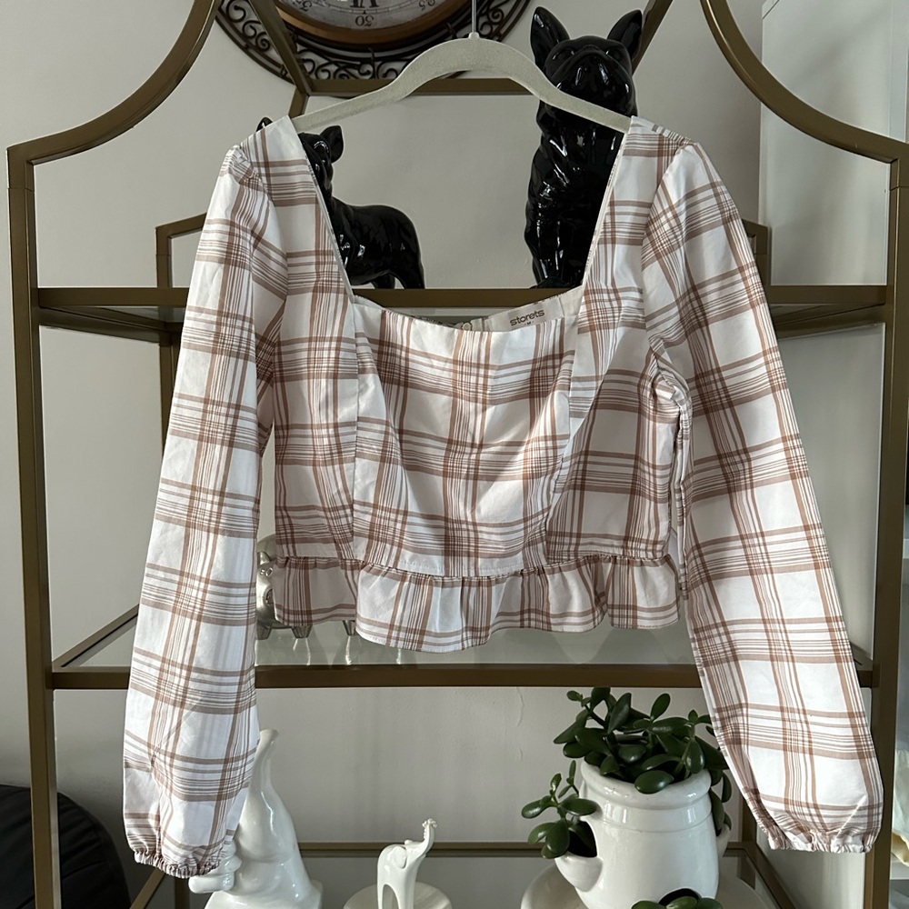 Storets plaid top